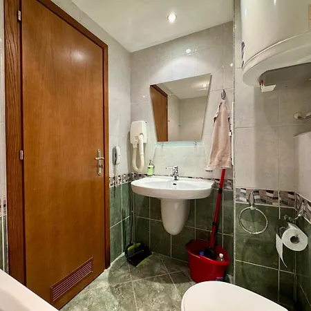 Prime Location Midia Apartmán